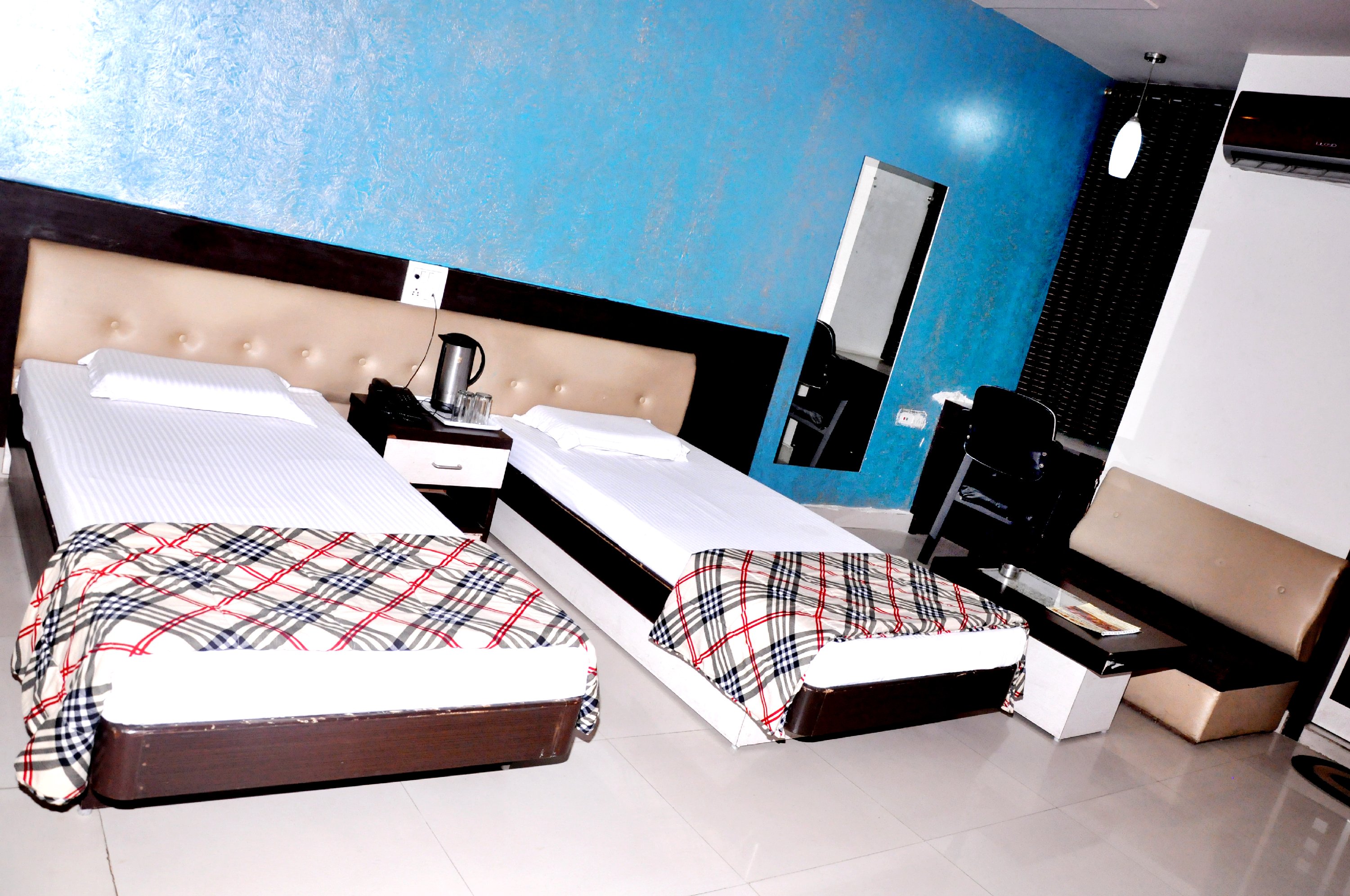 Hotel Om Residency Room Type - Non AC room
