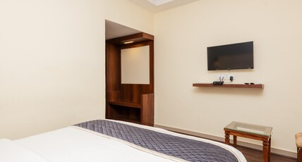 Hotel Rajmahal Room Type - Club Class Non AC Room