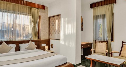 HnM THE BOUTIQUE HOTEL Room Type - Premium Room