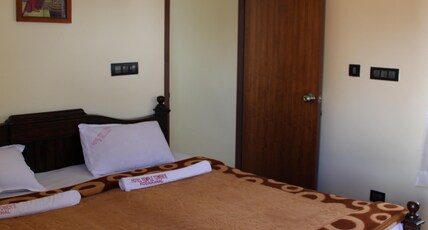 Hotel Temple Towers Room Type - Honeymoon Suite