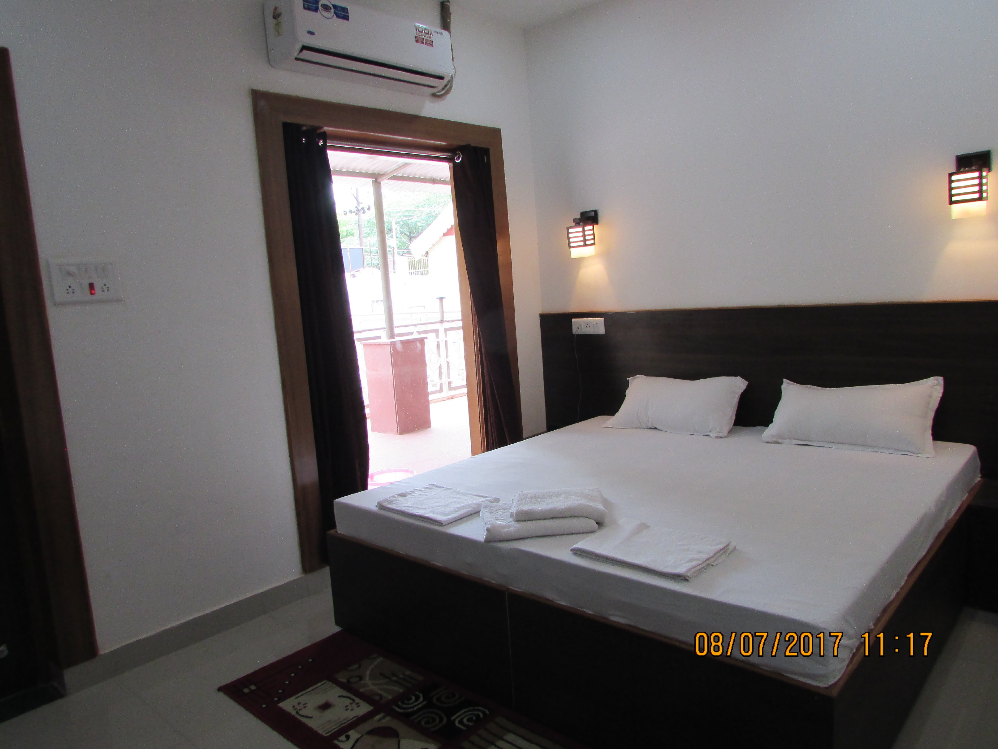 HOTEL VRINDAVAN Room Type - Deluxe Double Bed Room AC