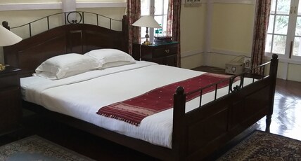 Mancotta Heritage Chang Bungalow, Dibrugarh Room Type - AC Double - Siang Suite