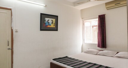 GEORGIAN INN near Esplanade Room Type - DOUBLE STANDARD ACCOMMODATION NON AC ROOM GEORGIAN INN near Esplanade Room Type - DOUBLE STANDARD ACCOMMODATION NON AC ROOM