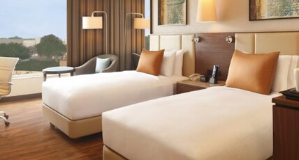 DoubleTree by Hilton Hotel Agra Room Type - Twin Guest Room City View
