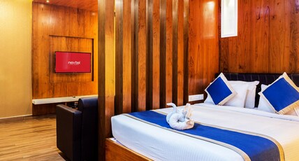 NEXTEL INN Room Type - Premium Plus AC