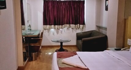M Hotel Room Type - Standard Ac Room