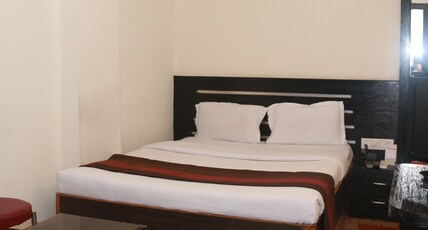 Hotel AVN Plaza Room Type - Premium Room