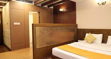 Hotel Rajhans Regent Room Type - Executive Premium