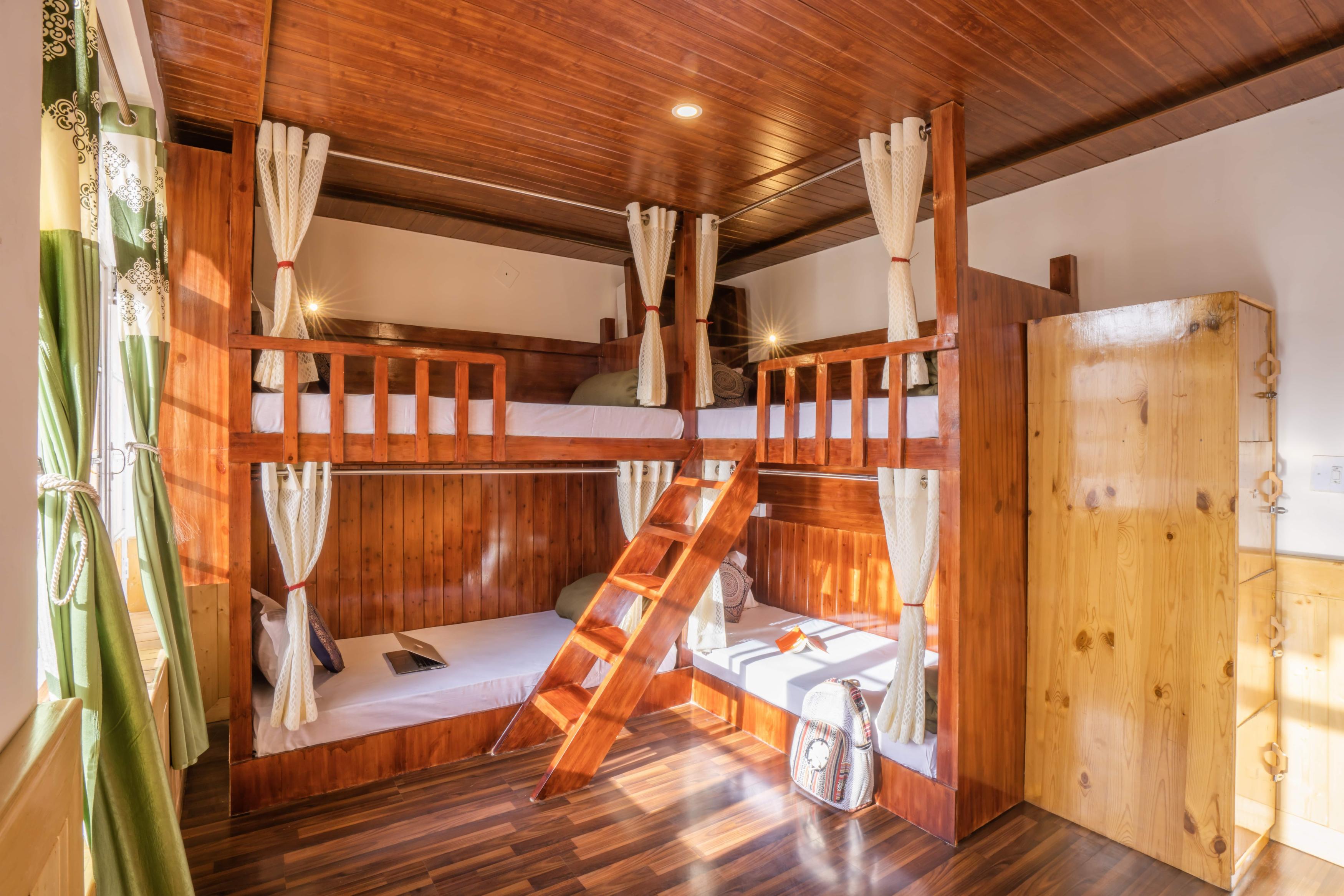 Rainbow Hostelier - A Boutique Stay Room Type - Superior 4-bed Mix dorm