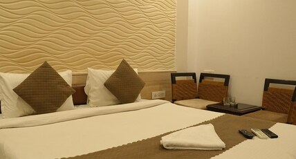 Smriti Star Room Type - Deluxe room Smriti Star Room Type - Deluxe room