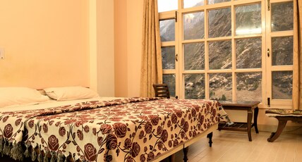 Hotel Bhagat Room Type - Deluxe