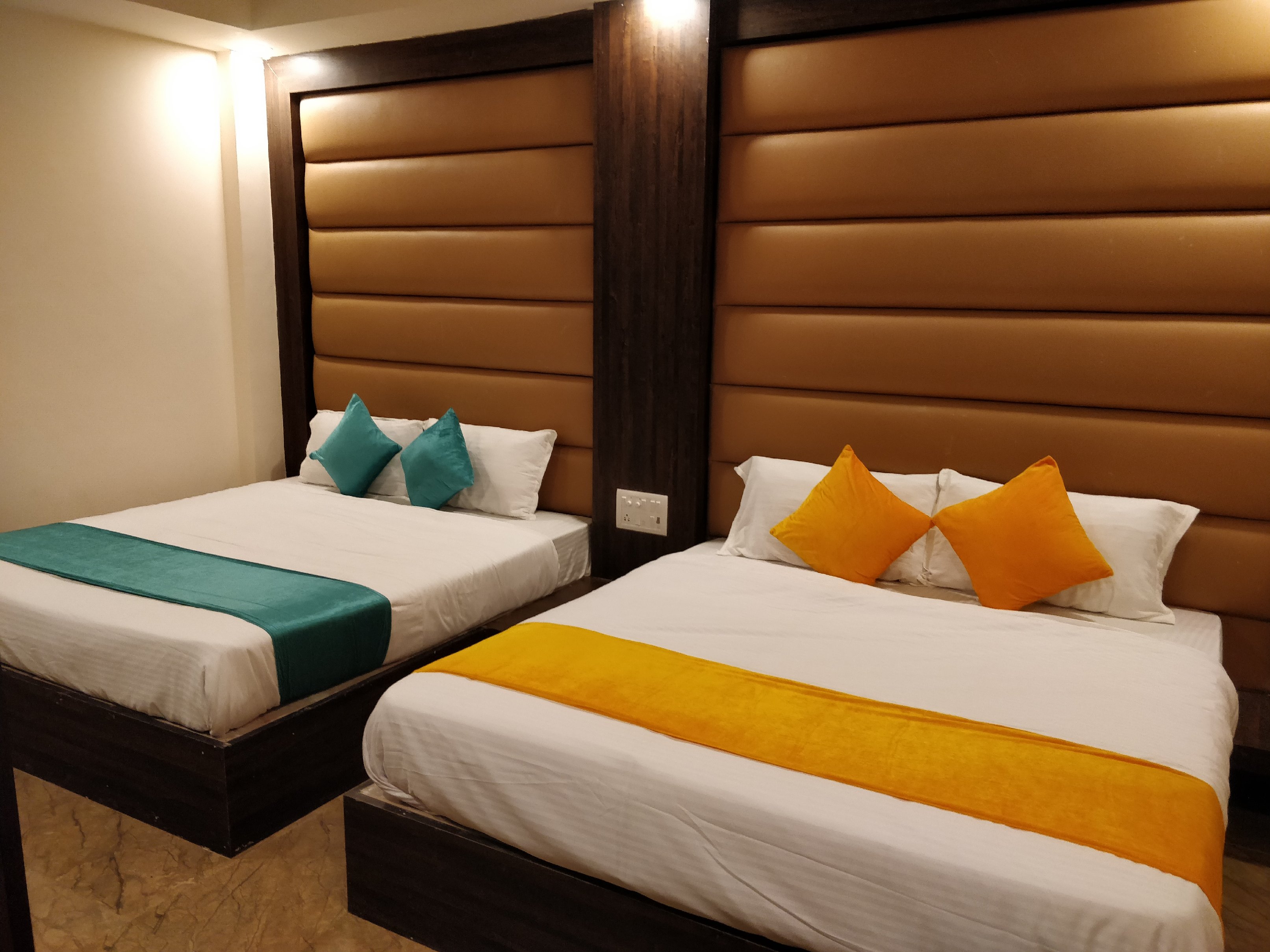 Hotel Alfa Room Type - Superior 4 Bed A/C Room