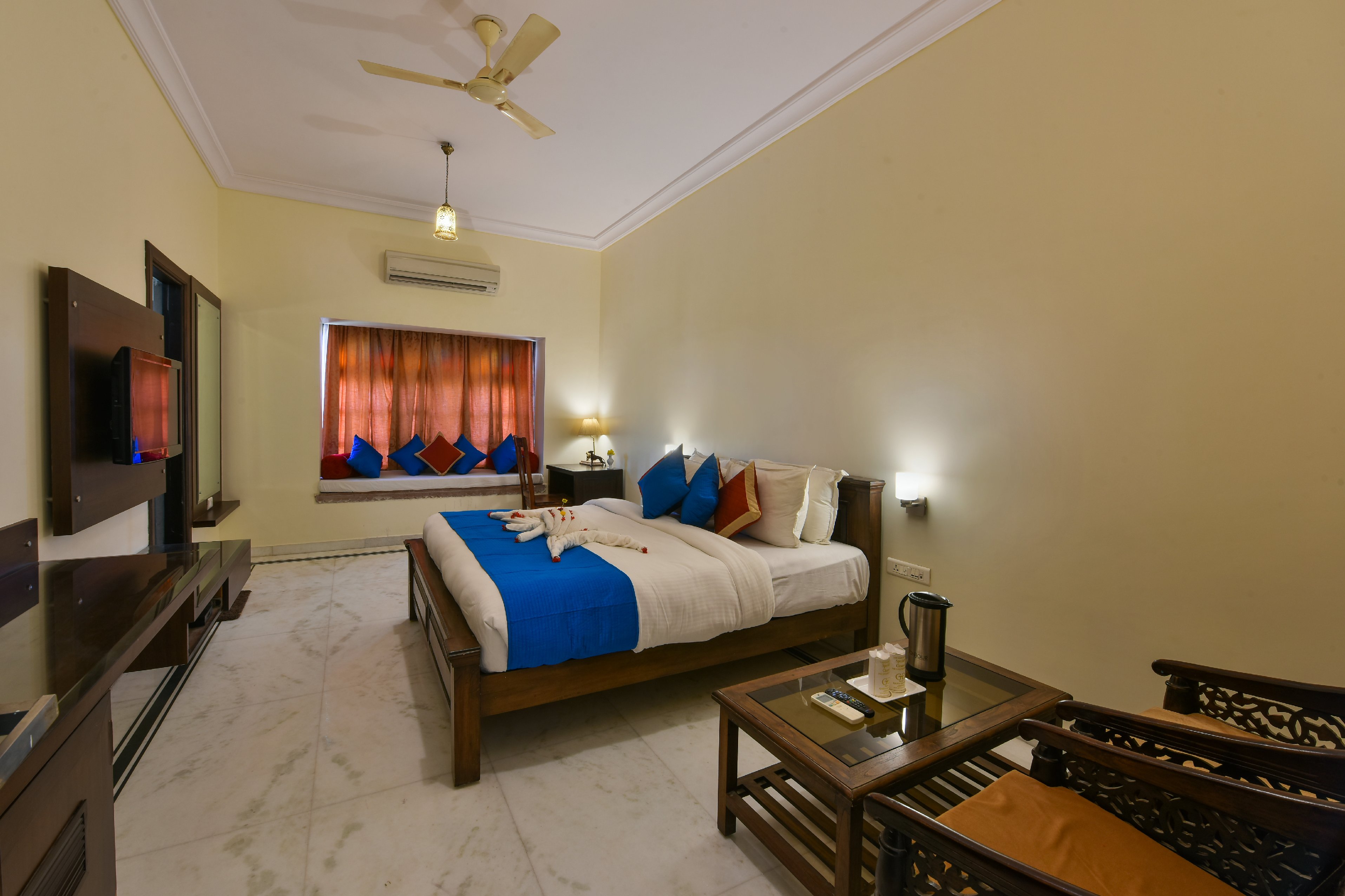 Garh Govind Resort Room Type - Deluxe Rom