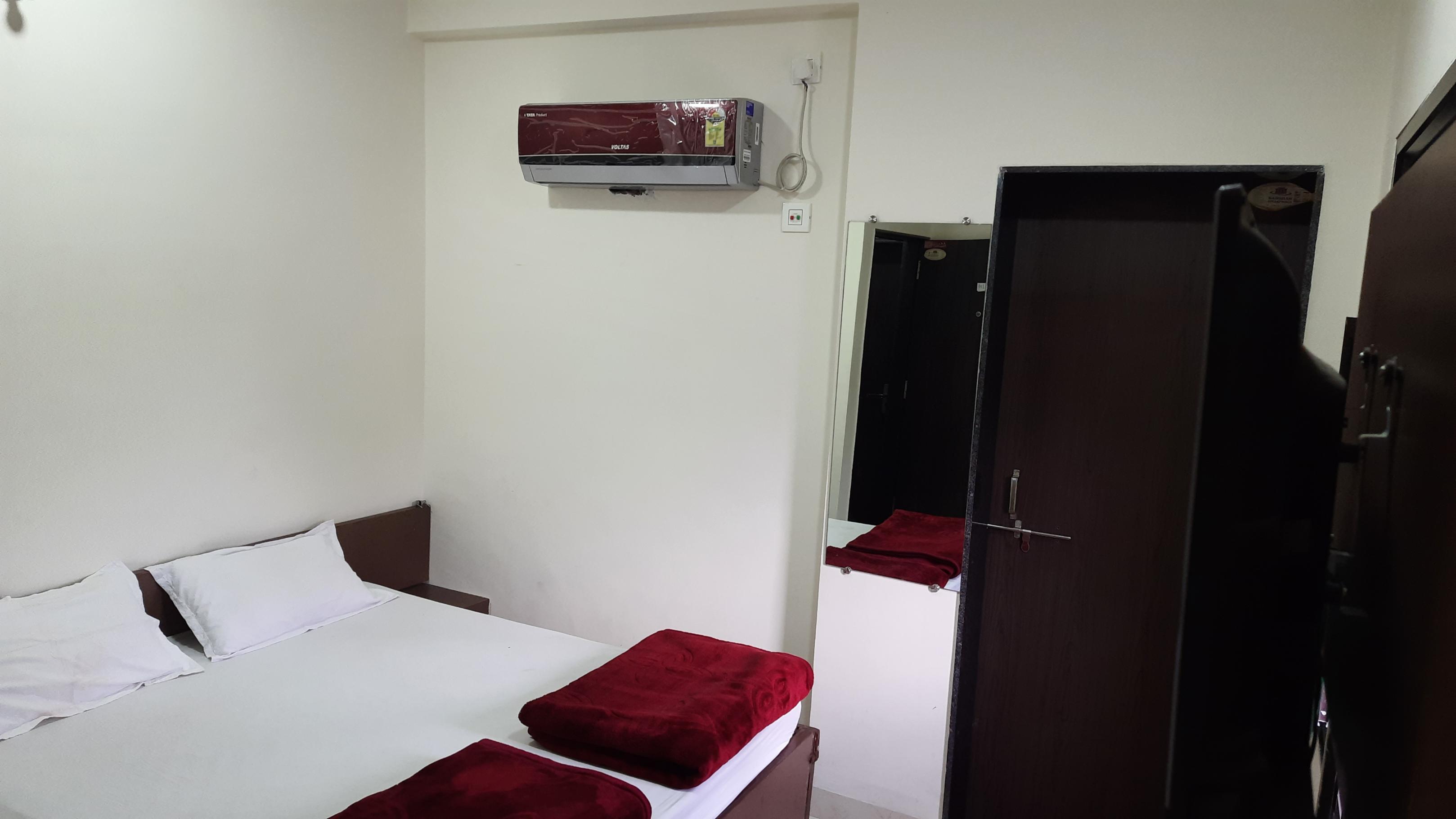 Hotel Aashray Room Type - Non Ac