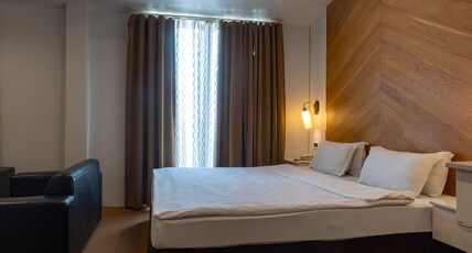 The Grand Hotel Room Type - Executive Suite with Balcony