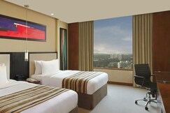 DoubleTree by Hilton Pune Chinchwad