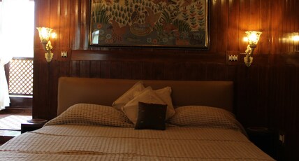 The Cottage Nigeen | Rooms & Caretaker Room Type - Deluxe