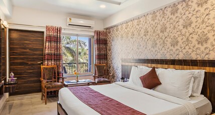Mayur Retreat & Spa Room Type - Royal Deluxe With Bathtub and Balcony