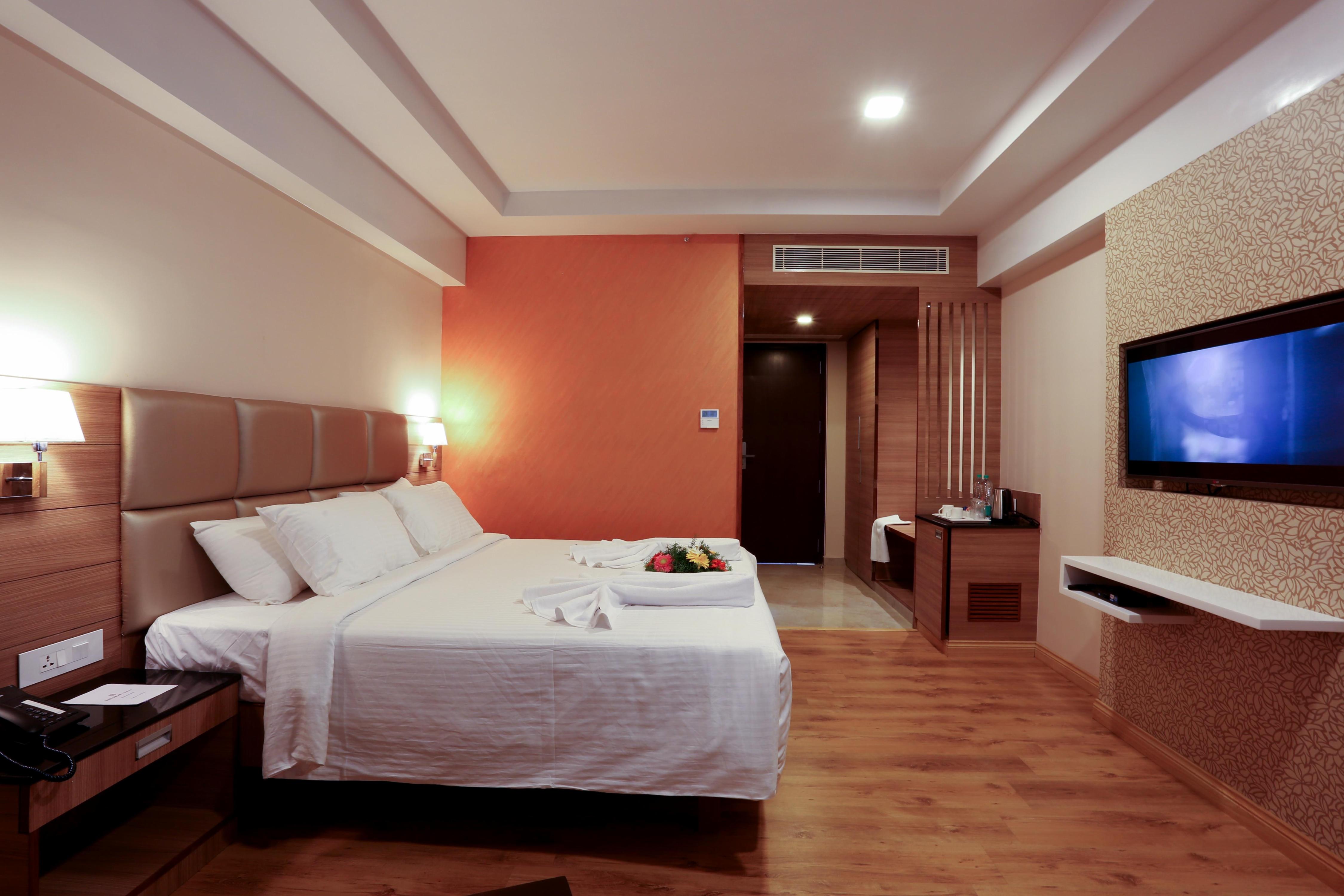 Fressotel Seetharam - Tap to explore photos