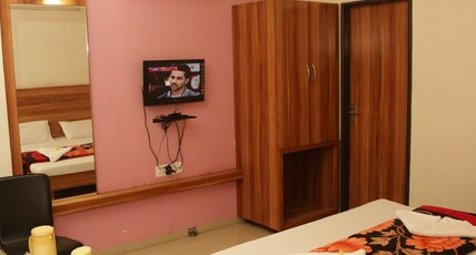 Hotel Kunal & Restaurant (Since 1983) Room Type - Deluxe AC