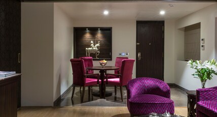 Hotel Lakend Room Type - Family City View Suite ( Chawand )