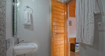 Hotel Green Heights Room Type - Deluxe Room - Special