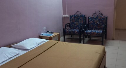Hotel Yatrik Room Type - Triple Bed Non AC Room