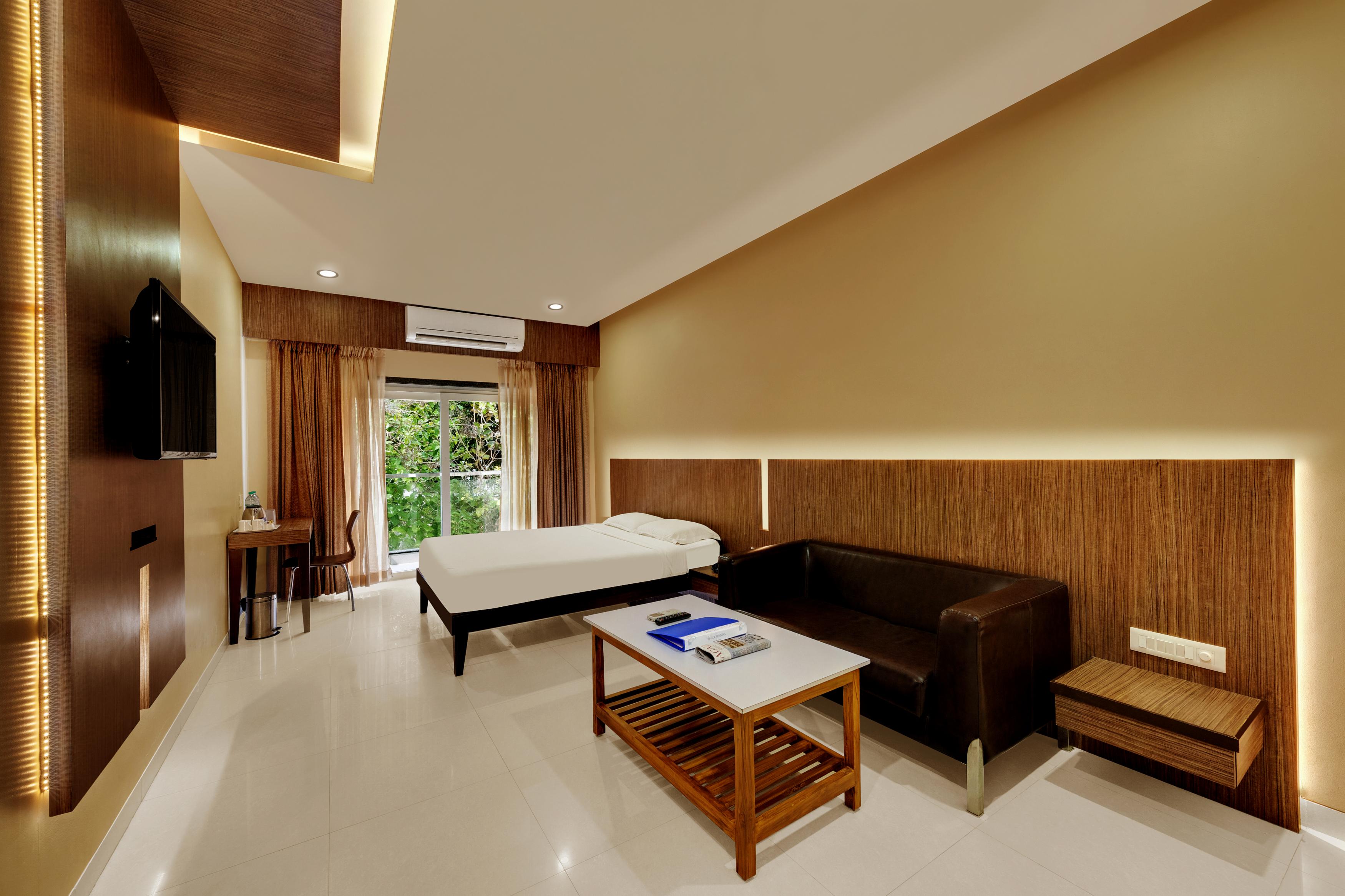 HOTEL FORTUNE Room Type - Superior Room  (Balcony Rooms )