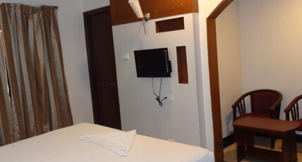 SANU INTERNATIONAL Room Type - Executive Room - AC