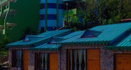SUNITA HIMALAYAN PARADISE Room Type - Premium Cottage