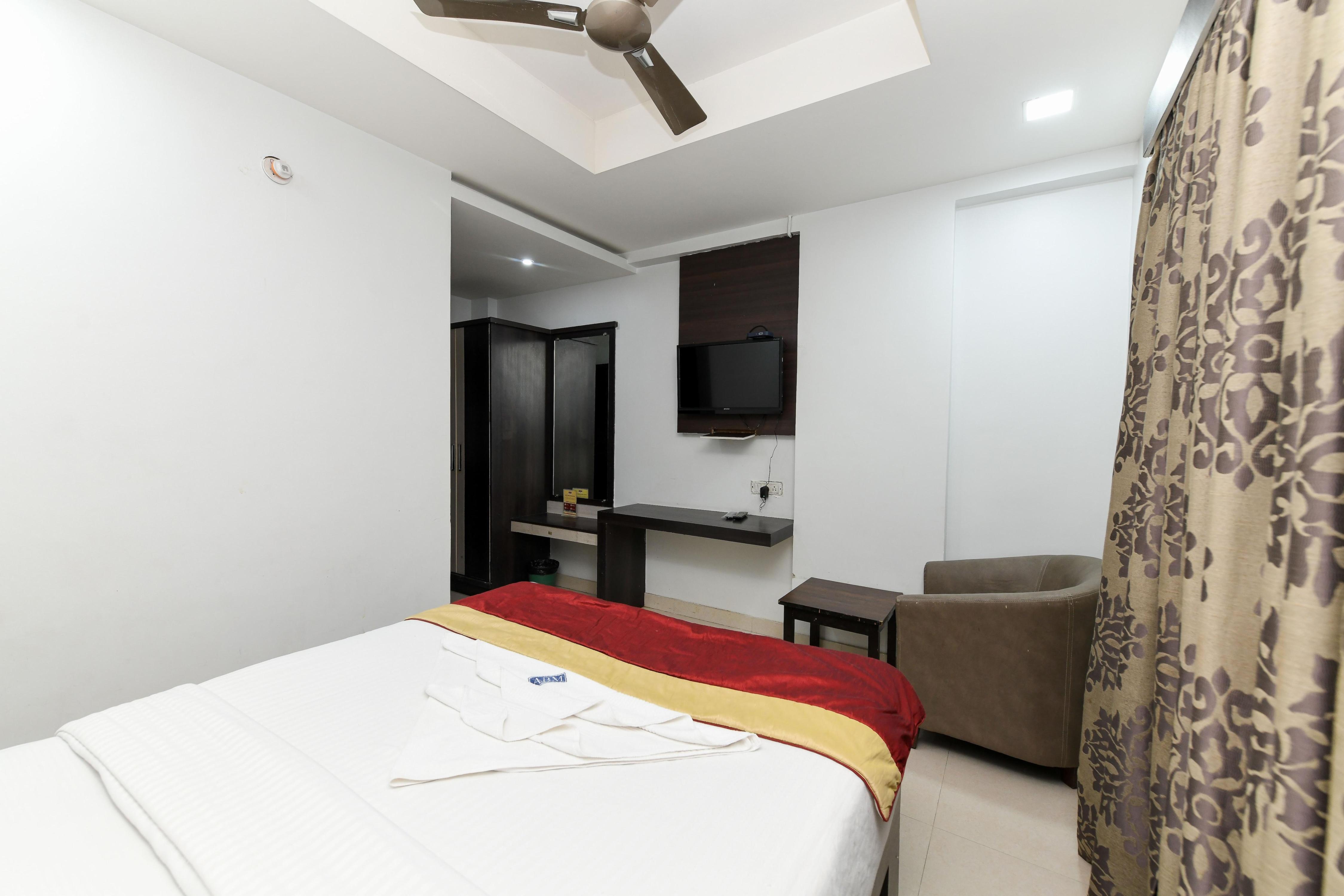 Hotel ABM International Room Type - Deluxe Non AC