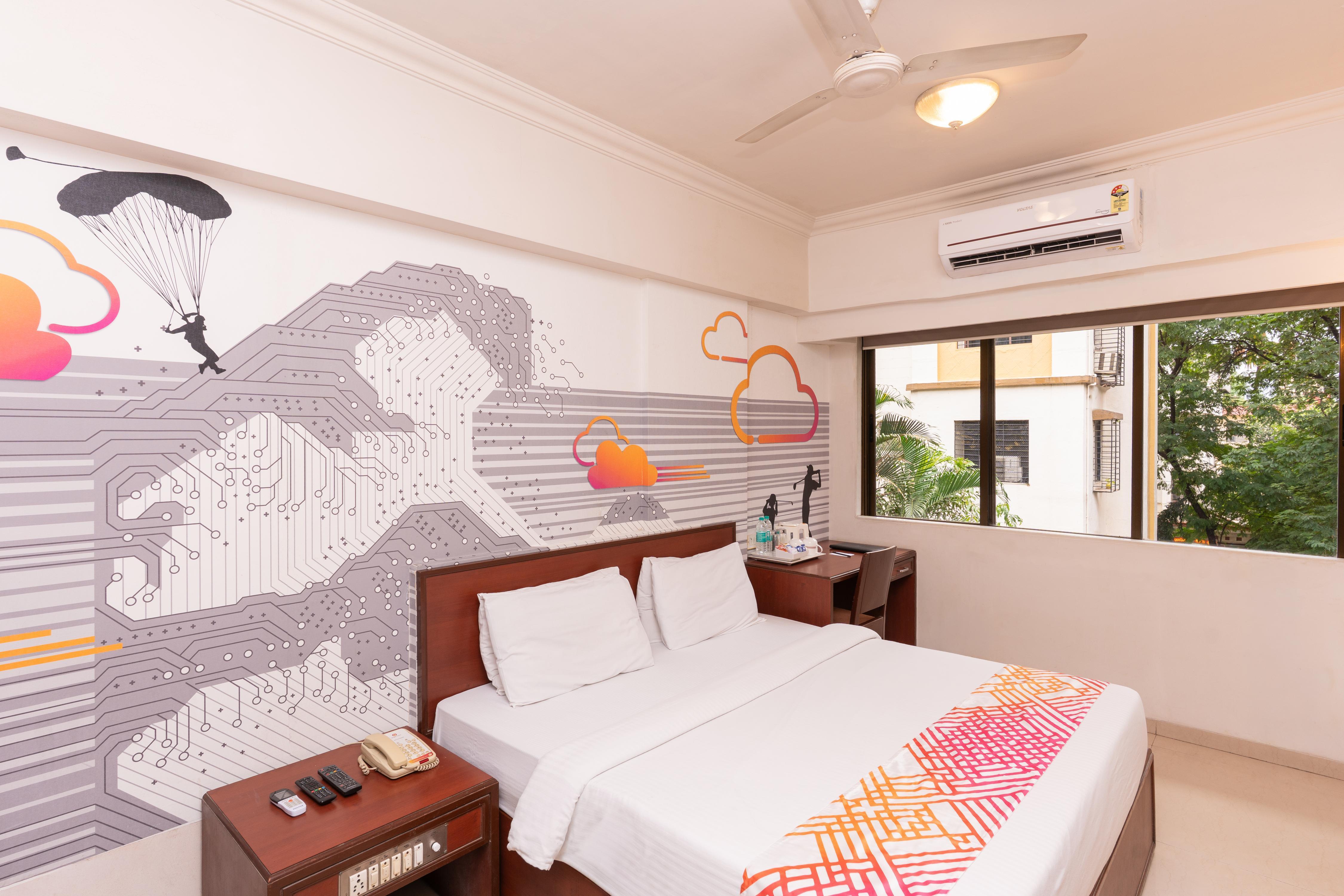 Ginger Thane Room Type - Queen Room