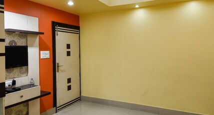 Transit inn Guest House Room Type - Executive Room