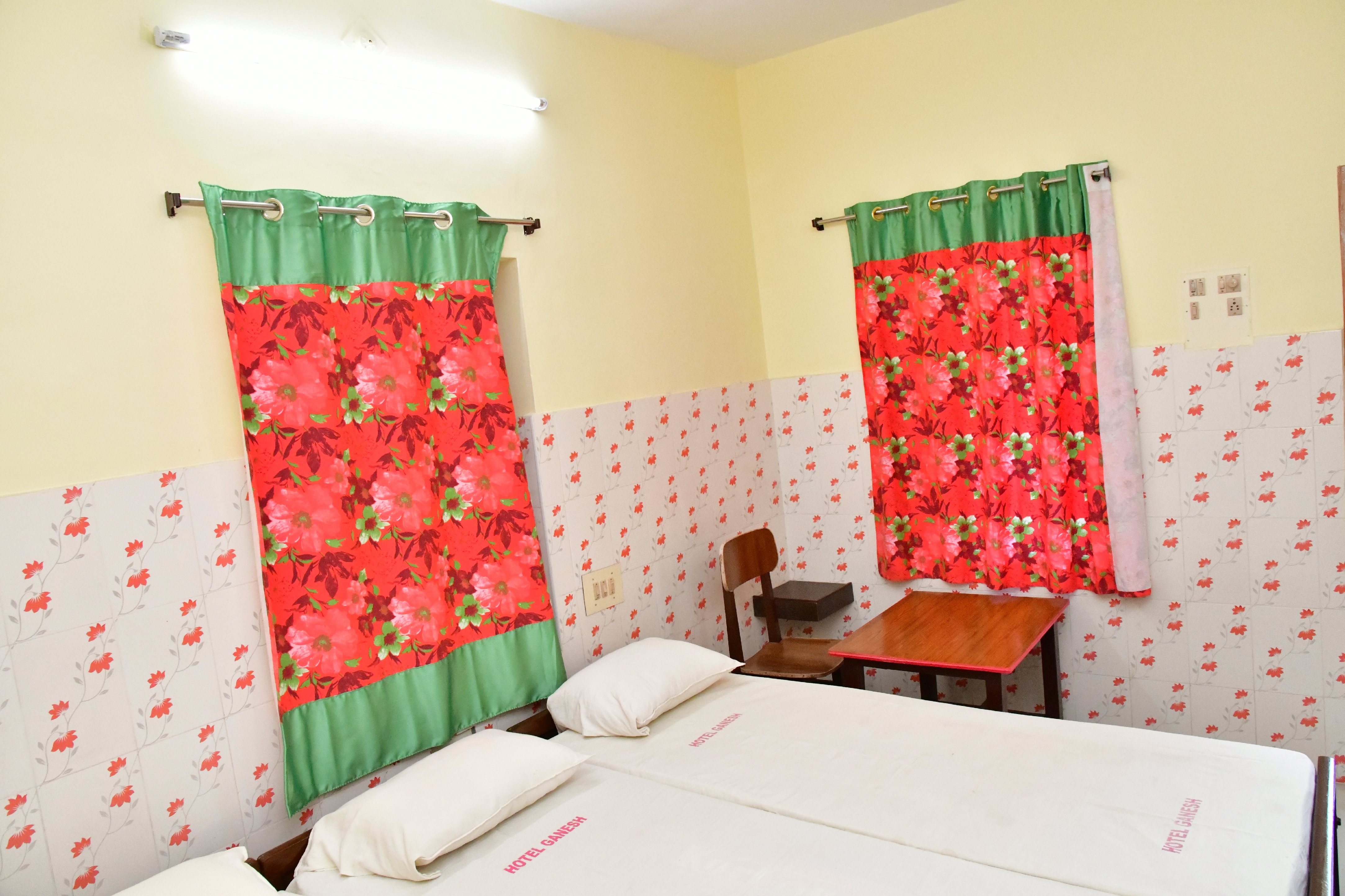 HOTEL GANESH LODGE Room Type - Non AC Triple Bedroom
