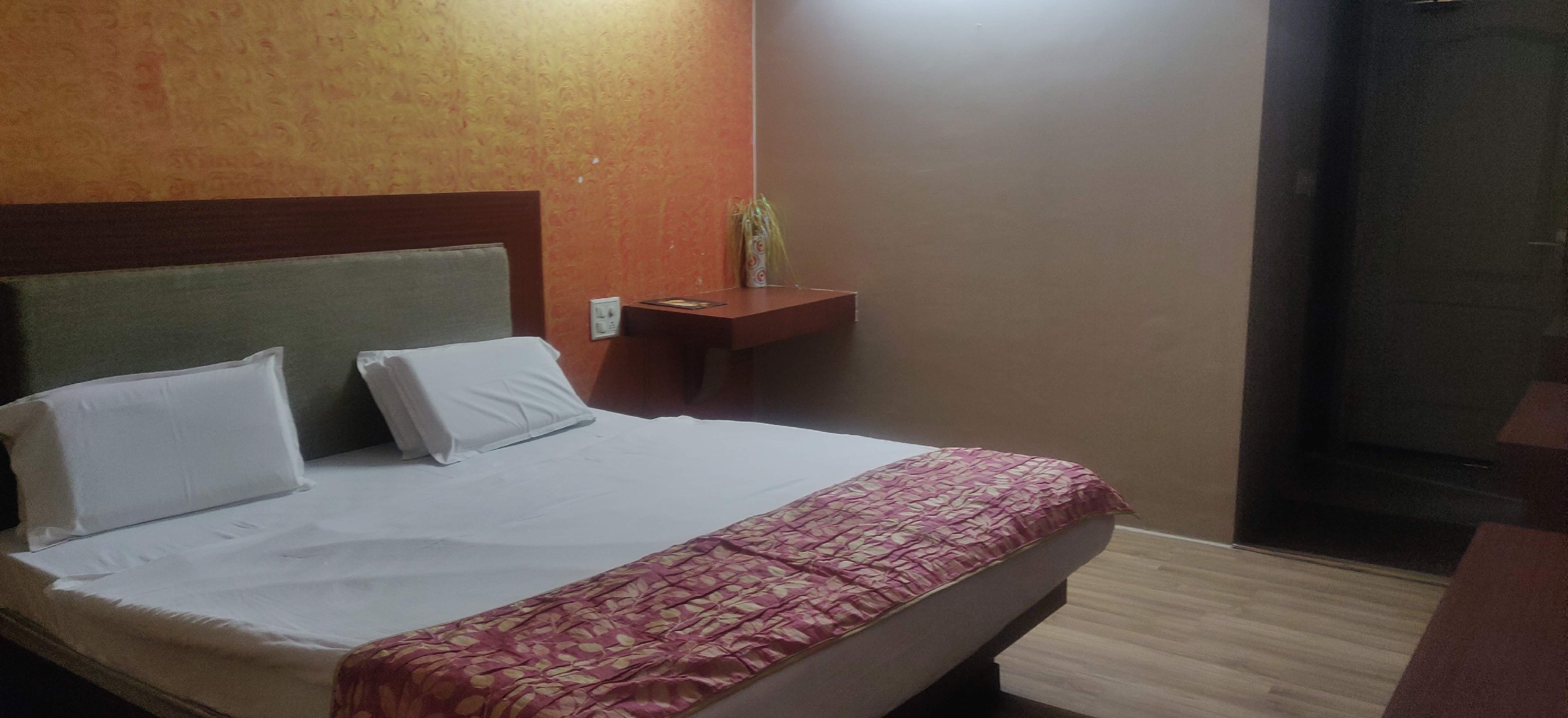 HOTEL GOMTI NANDAN PALACE,BINA - Tap to explore photos
