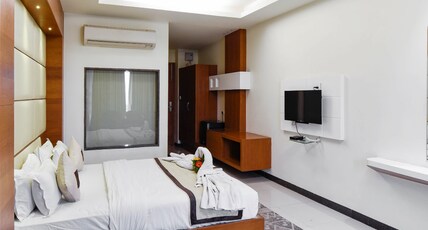 Meghdoot Hotel & resort Room Type - Deluxe Room