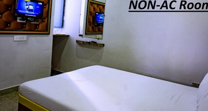 SkyArk Room Type - Non Ac