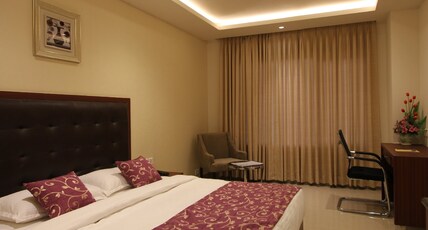 Hotel Hyderabad Grand Room Type - Superior Room