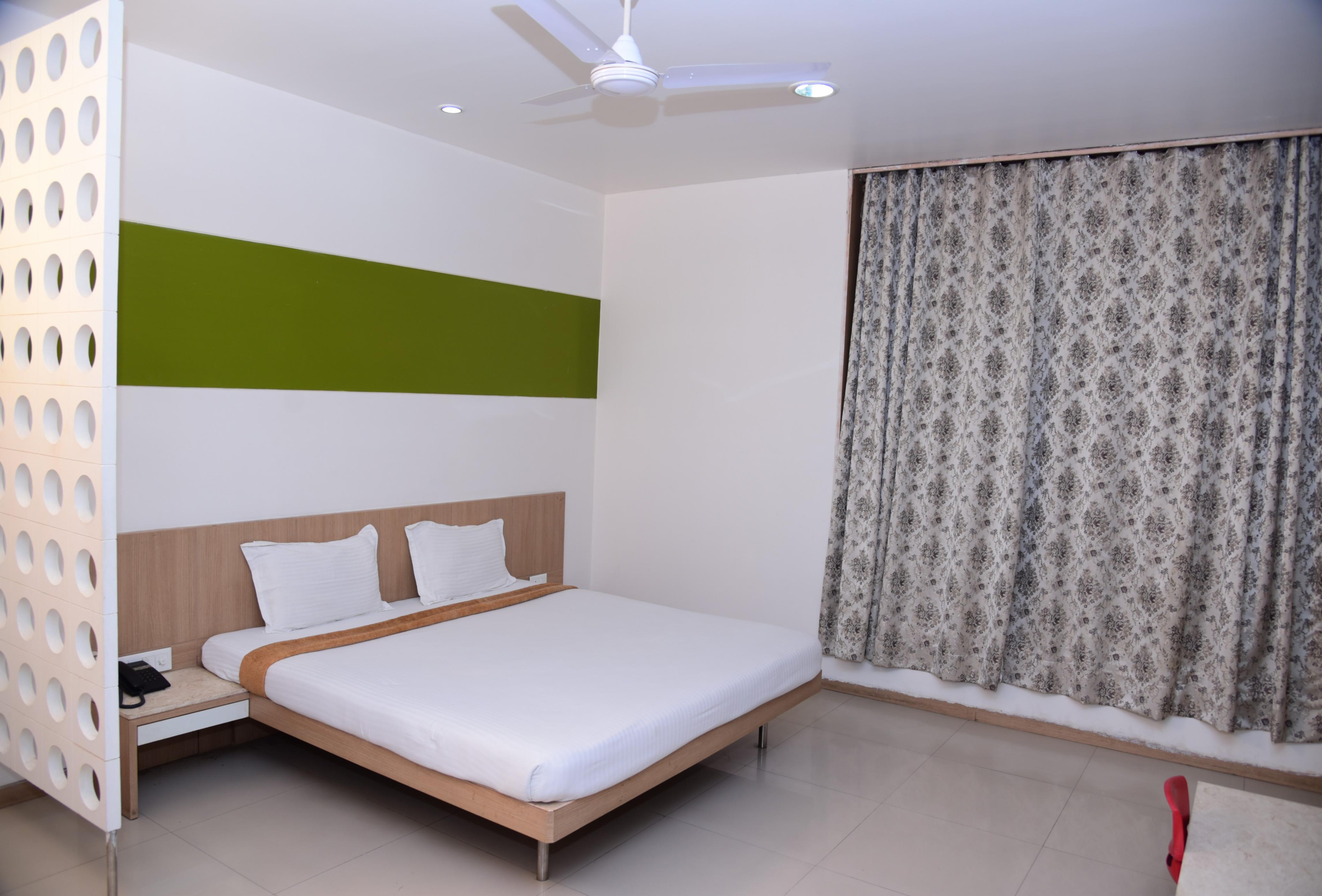 Hotel Maharani Room Type - Club Room