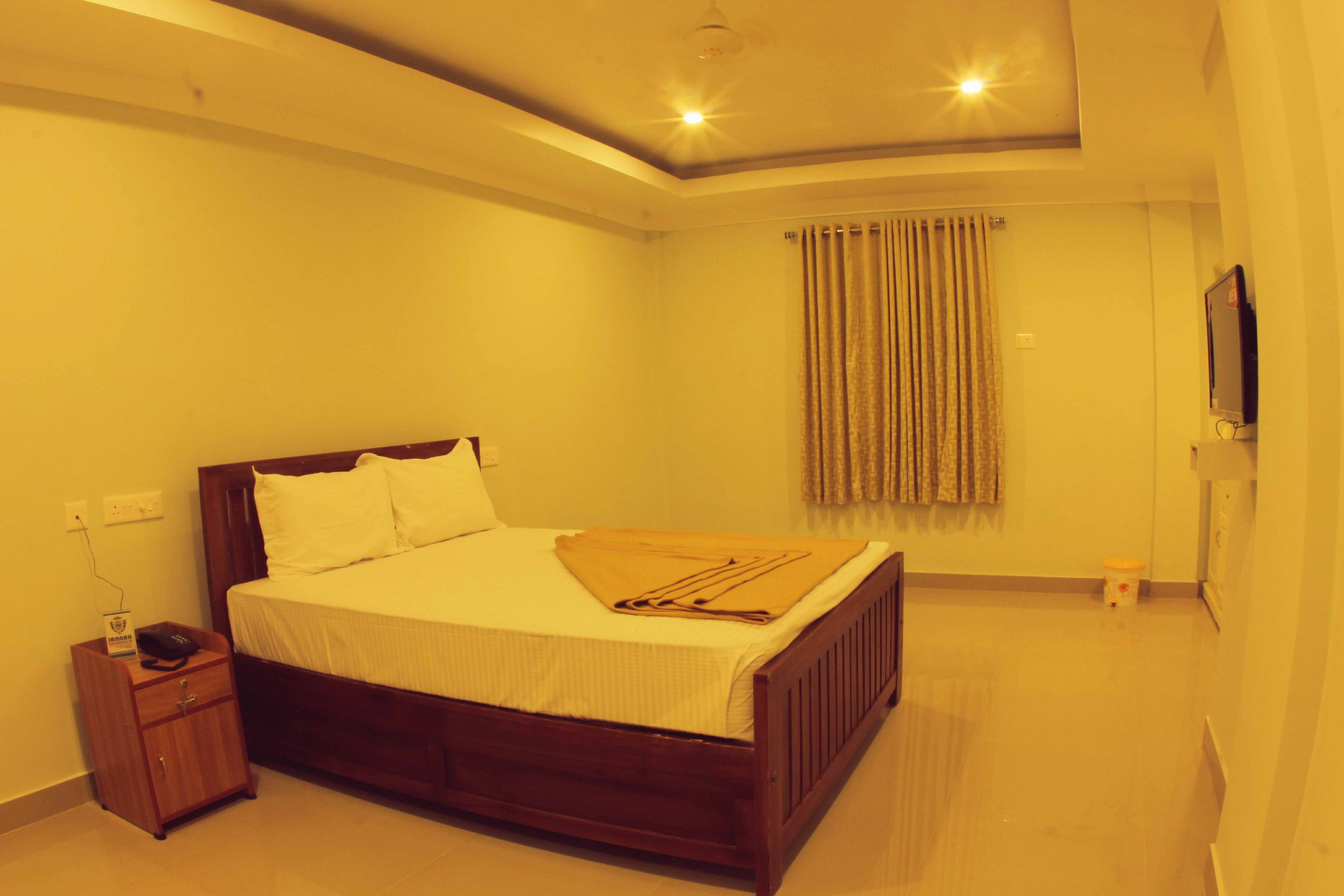 Jannah Residency Room Type - Deluxe Non AC
