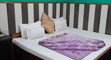 Hotel Silverline Room Type - Deluxe Double Bed