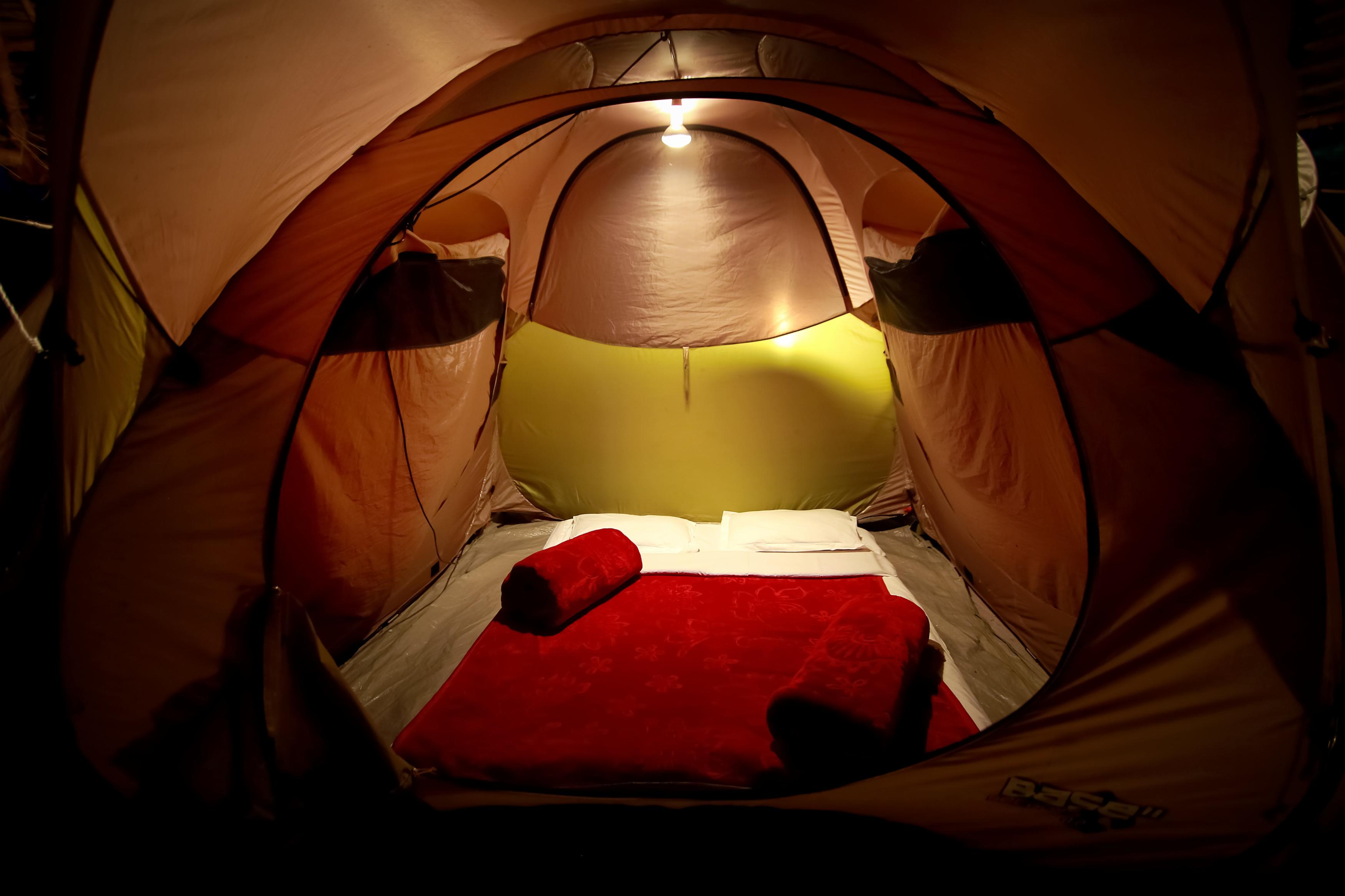 The Pear County | Rooms & Camps - Tap to explore photos