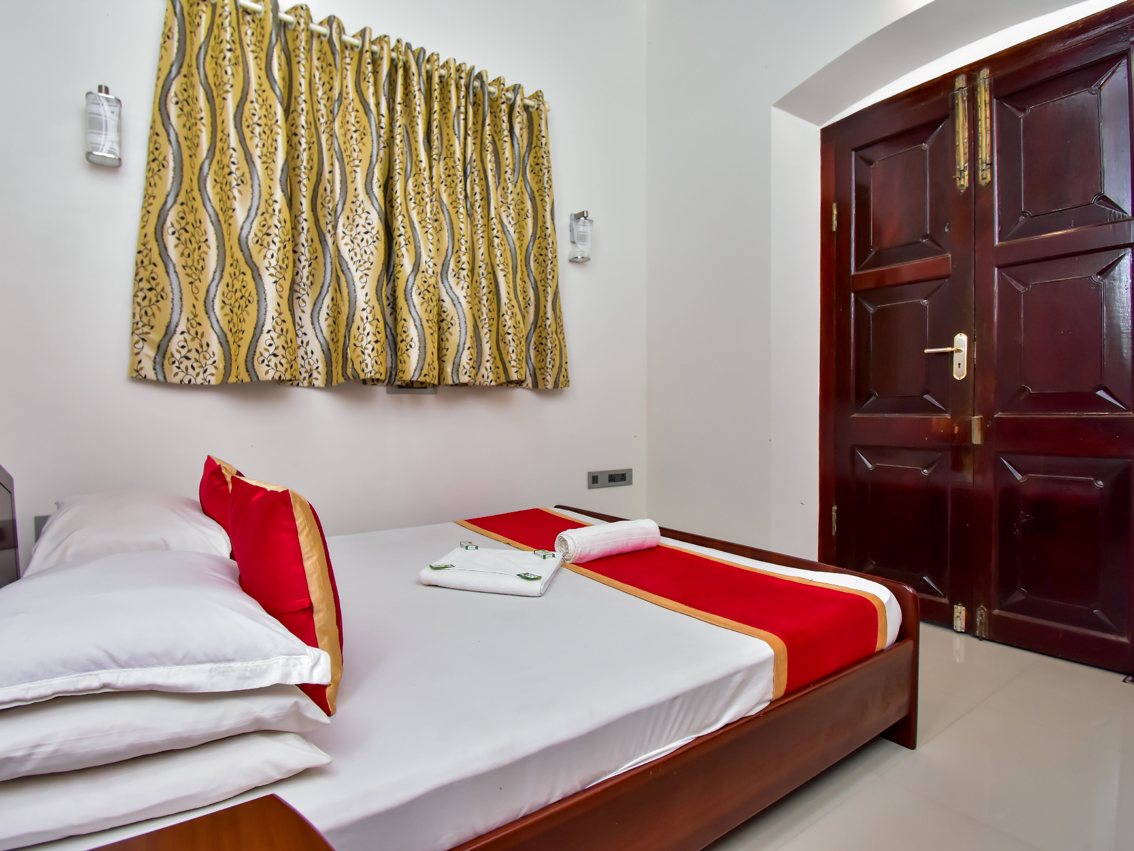 Varkala Palace - Tap to explore photos