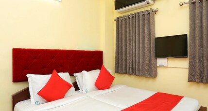 Green Plaza | Tourist Home Room Type - Classic Double AC