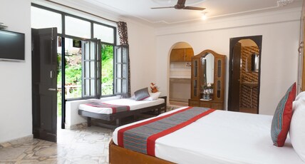 Hotel Turkish Cottage Room Type - Family Suite with Balcony