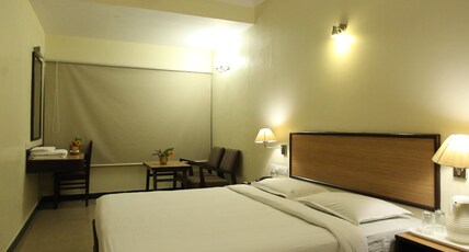 New woodlands Hotel Room Type - Executive Room