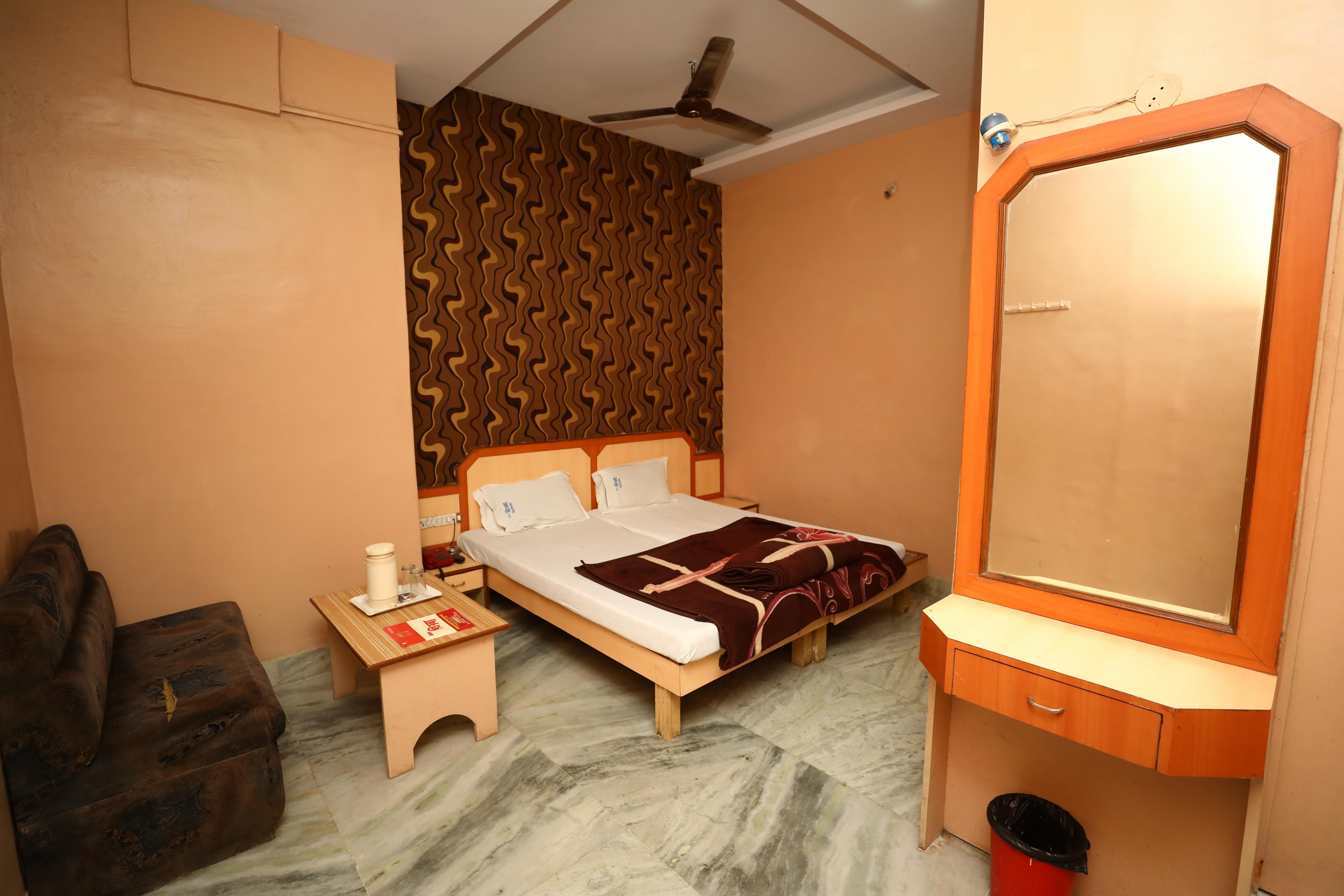 Hotel Shikha Palace - Tap to explore photos