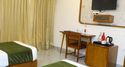 Gokulam Park Room Type - Executive Twin