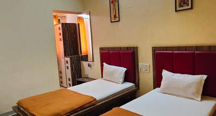 Hotel Ronak Royal Room Type - Non AC Twin Bed