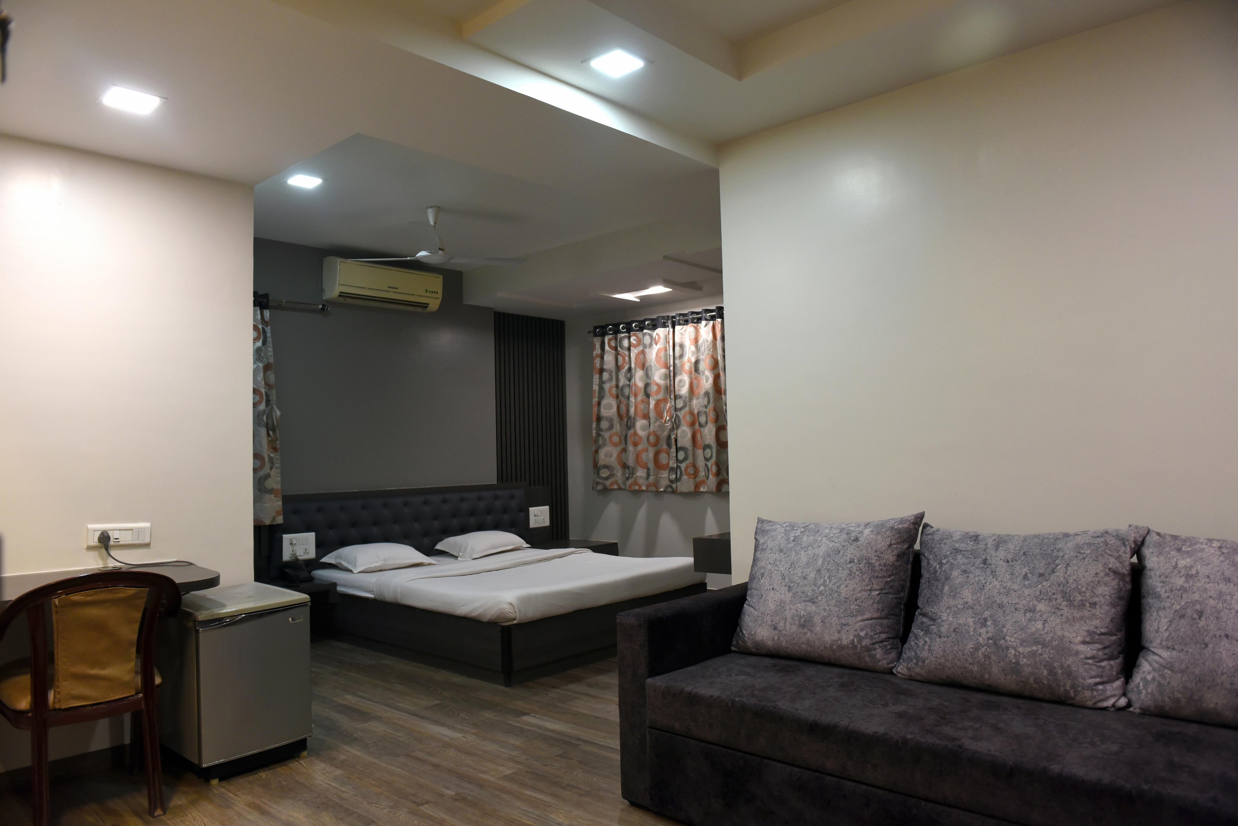 Hotel Saideep Executive - Tap to explore photos